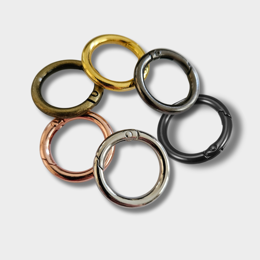 Easy Exchange Rings